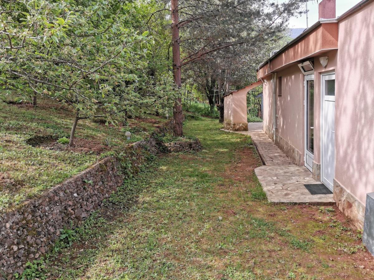 Villa Aqua Pravets Exterior photo